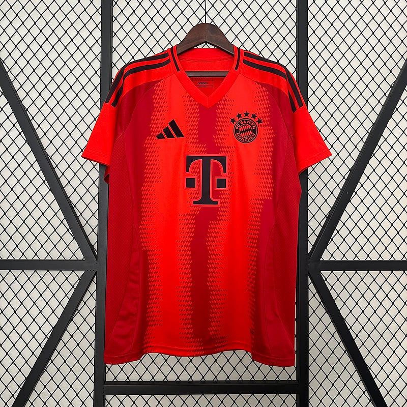 Camisa Bayern Home 24/25 - Torcedor Masculina