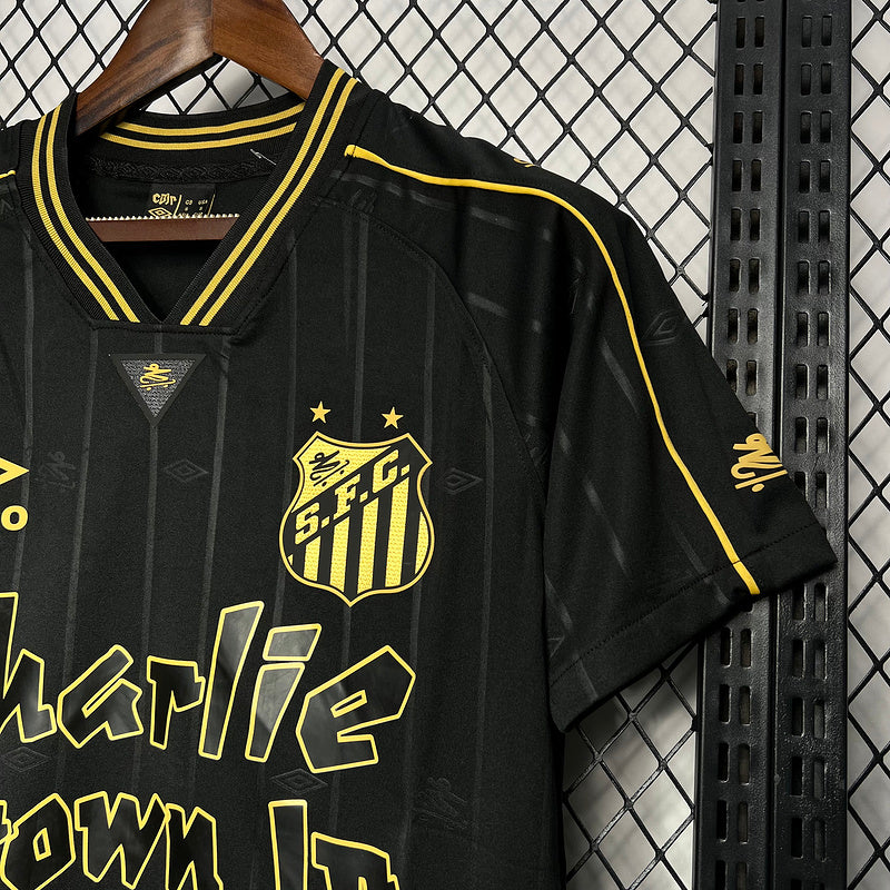 Camisa Santos Edição Especial Charlie Brown Preta 22/23 - Versão Torcedor