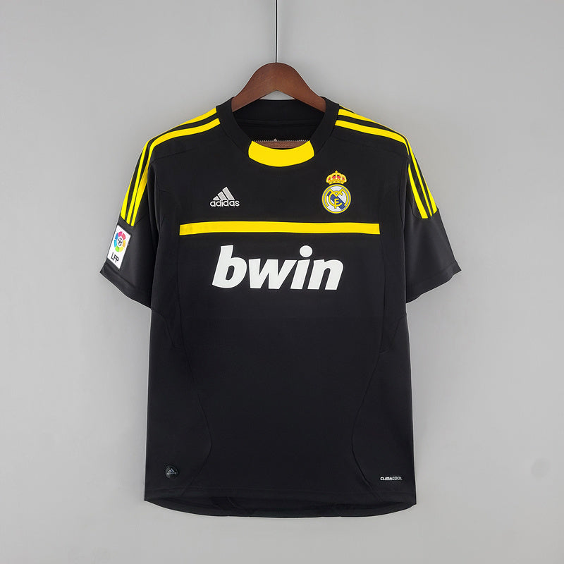 Camisa Real Madrid Goleiro Black 11/12 - Versão Retro