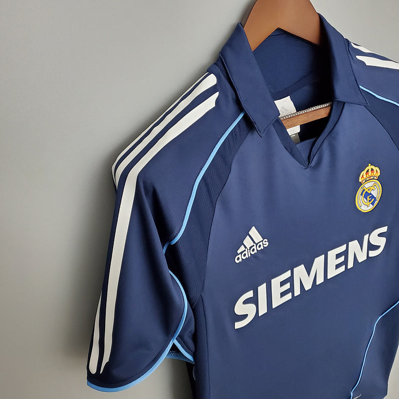 Camisa Real Madrid Away 2005/2006 - Versão Retro